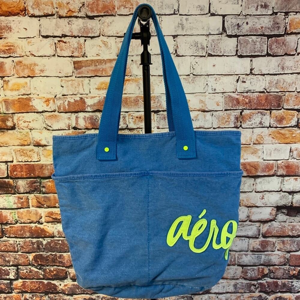 Aeropostale Tote